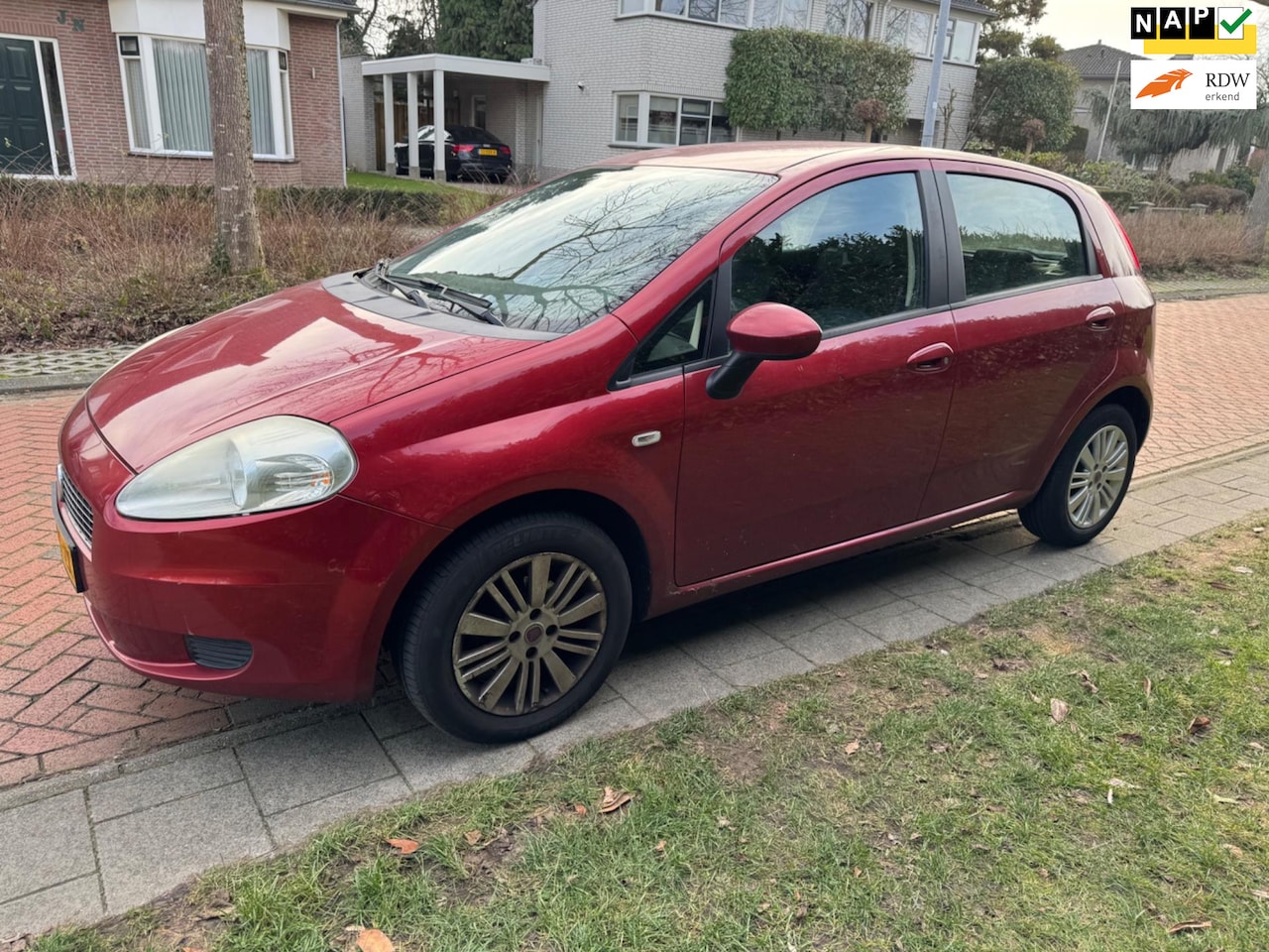 Fiat Grande Punto - 1.4, Airco, APK 08-02-2027. - AutoWereld.nl