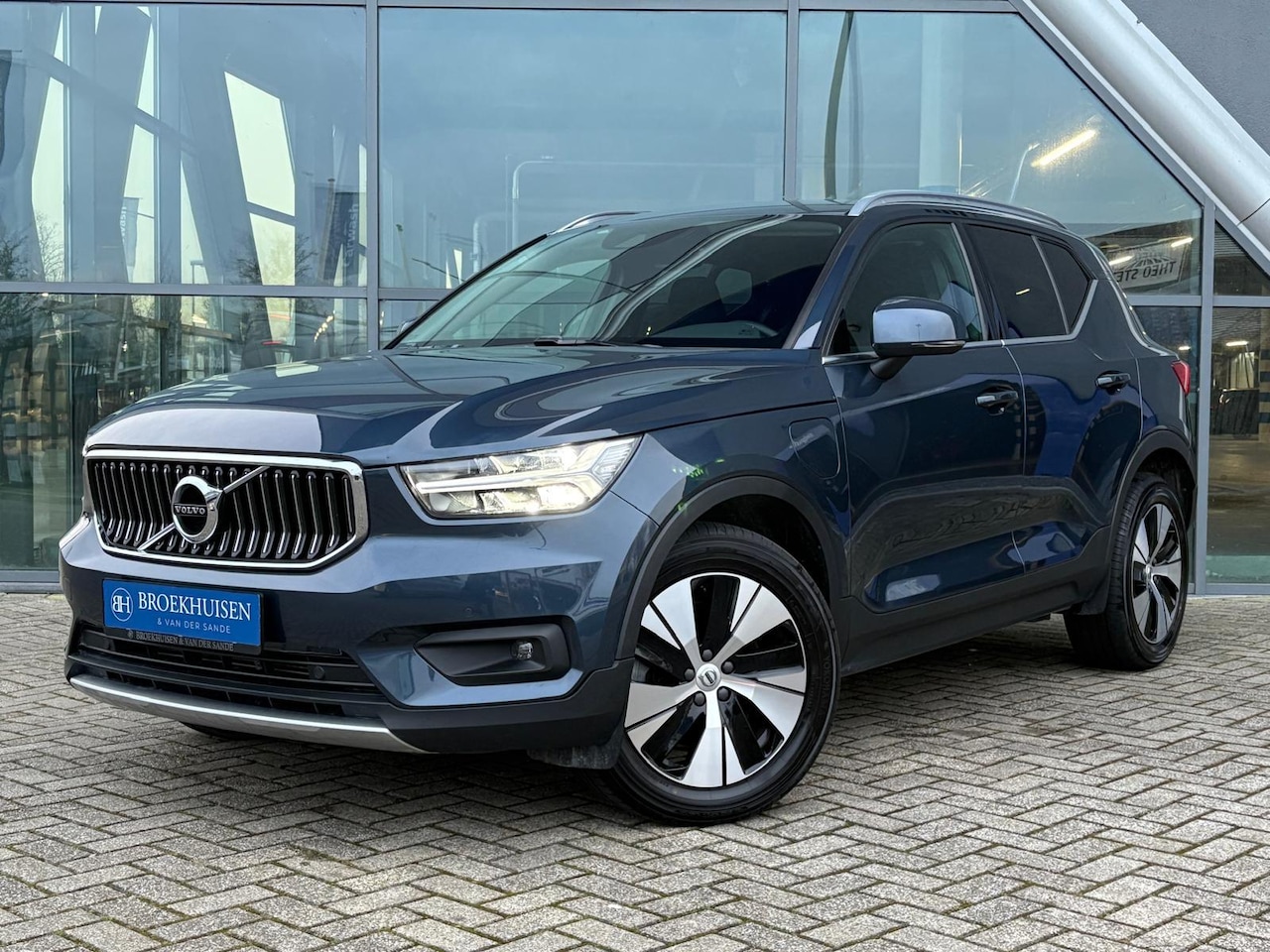 Volvo XC40 - 1.5 T5 Recharge Inscription Expression 262pk Adaptieve Cruise / Camera - AutoWereld.nl