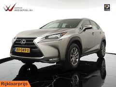 Lexus NX - 300h Business Line - 26.000 km - Navigatie - Camera - 17 inch LM velgen - Climate control