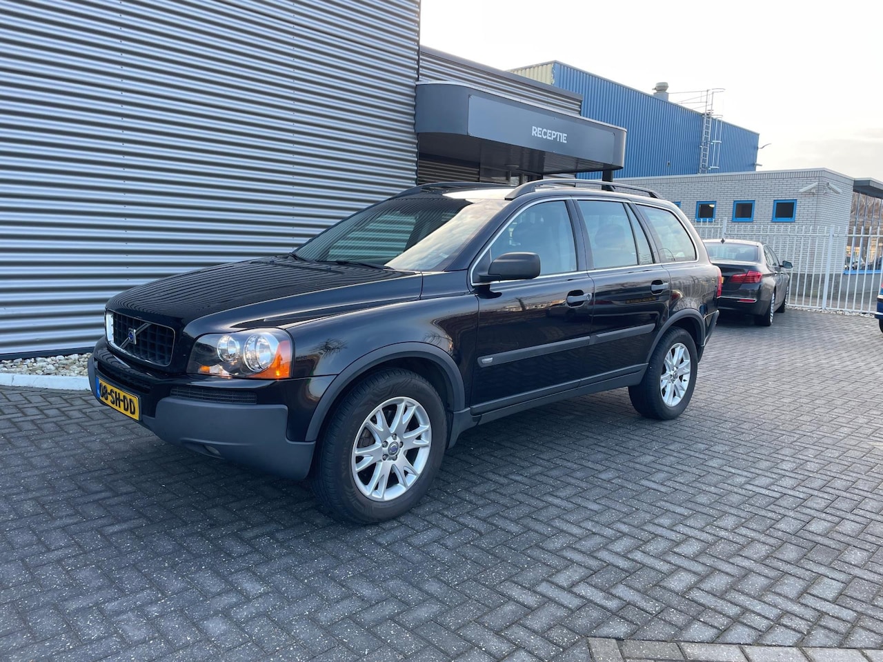 Volvo XC90 - 2.5 T Momentum 5p. 2.5 T Momentum 5p. - AutoWereld.nl