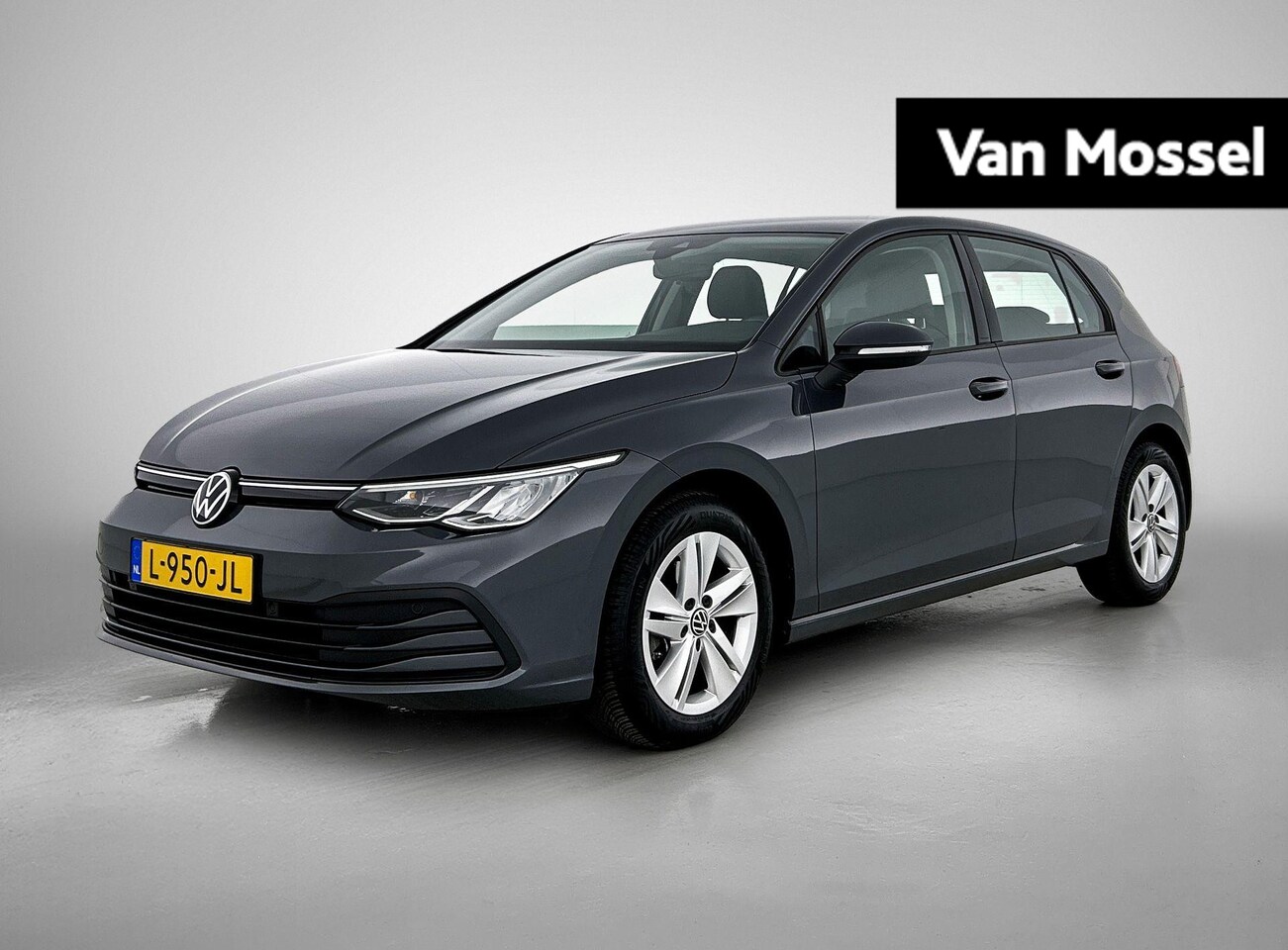 Volkswagen Golf - 1.0 eTSI Life | Automaat | 110 PK | All Season Banden | Navigatie | Caplay/Android Auto - AutoWereld.nl