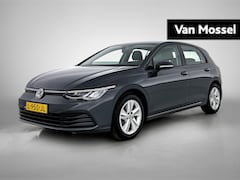 Volkswagen Golf - 1.0 eTSI Life | Automaat | 110 PK | All Season Banden | Navigatie | Caplay/Android Auto