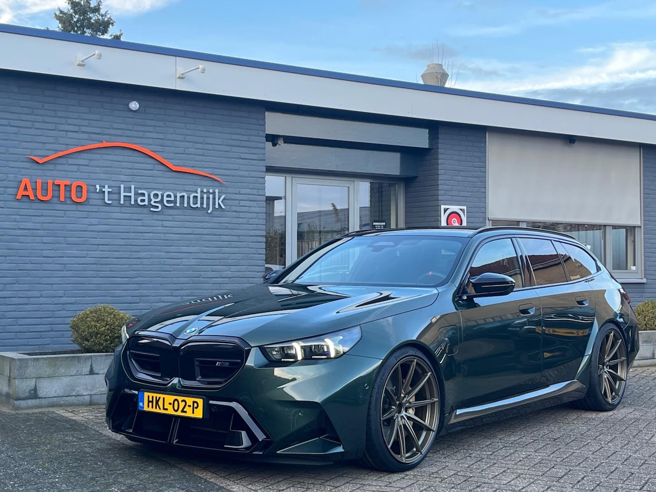 BMW 5-serie Touring - M5 keramisch pano trekh NL-auto M Driv.Pack - AutoWereld.nl