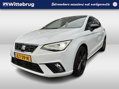 SEAT Ibiza - 1.5 TSI 150pk FR Black Edition DSG automaat / Panoramadak / Navigatie /18"LM / Virtual Coc