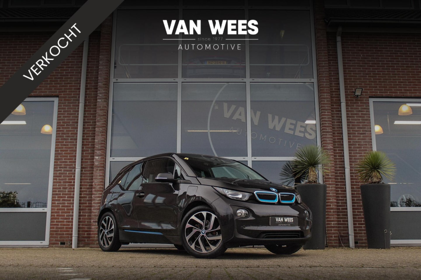 BMW i3 - Range Extender Comfort Advance | 2e eigenaar | NL auto | 19 inch | Stoelverwarming | Bluet - AutoWereld.nl