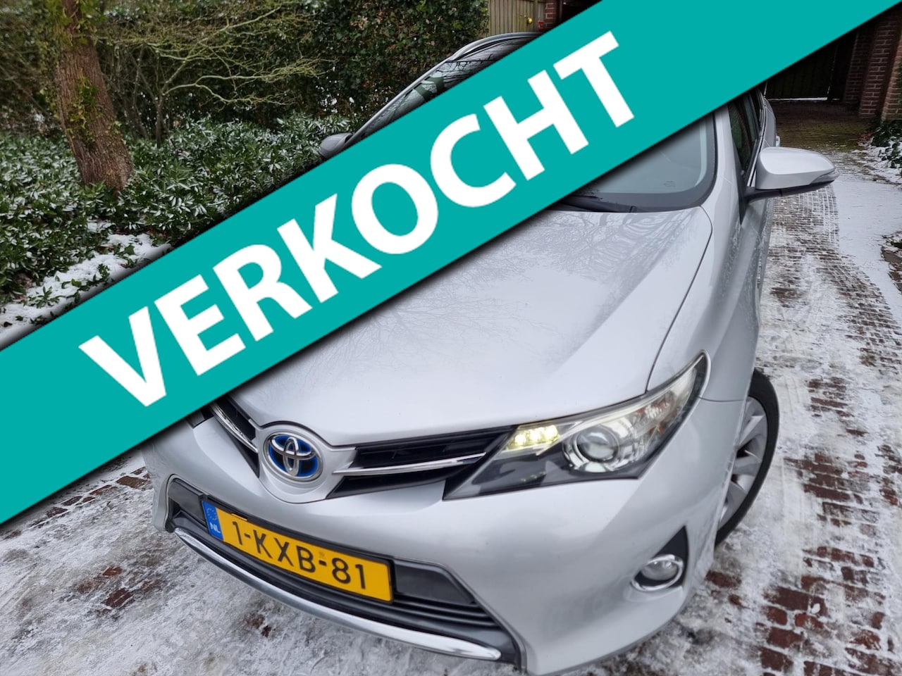 Toyota Auris Touring Sports - 1.8 Hybrid Lease Panoramadak - AutoWereld.nl