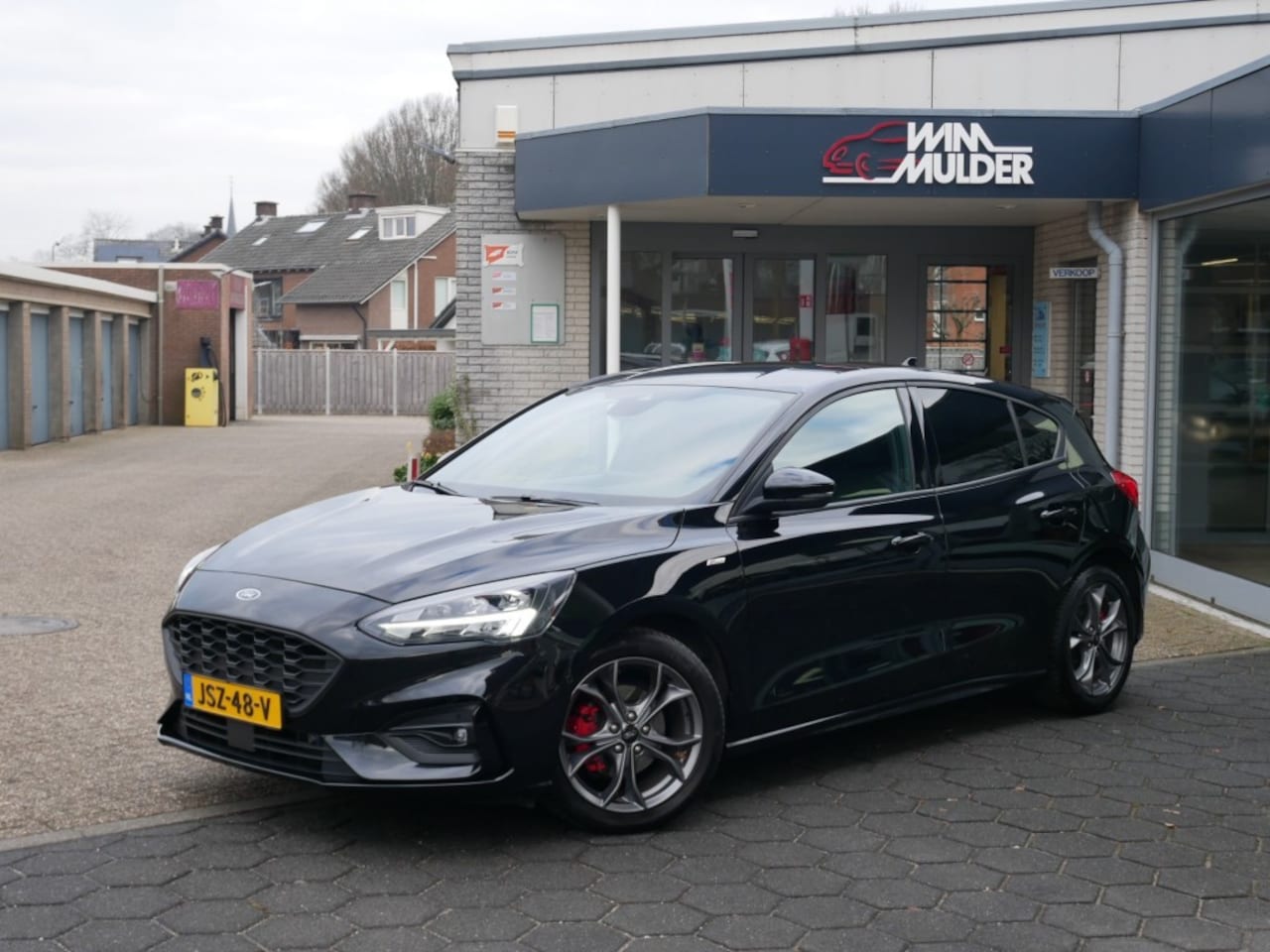 Ford Focus - 1.0 ECOB. ST LINE  **Clima//Navi//Lm ** - AutoWereld.nl
