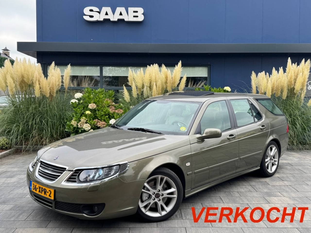Saab 9-5 Estate - Estate 2.3T Aero 260pk 248dkm schuifdak/leer/memory - AutoWereld.nl