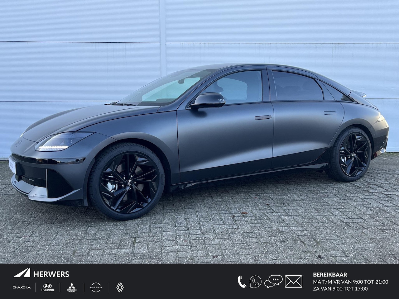 Hyundai IONIQ 6 - Business 77.4 kWh / achterstoelen verwarmd / lichtmetalen velgen 20" / lederen/stof bekled - AutoWereld.nl