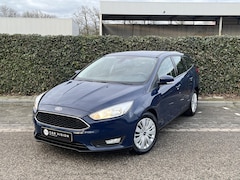 Ford Focus Wagon - 1.0 Edition * Navi * Nieuwe Distr. * Garantie