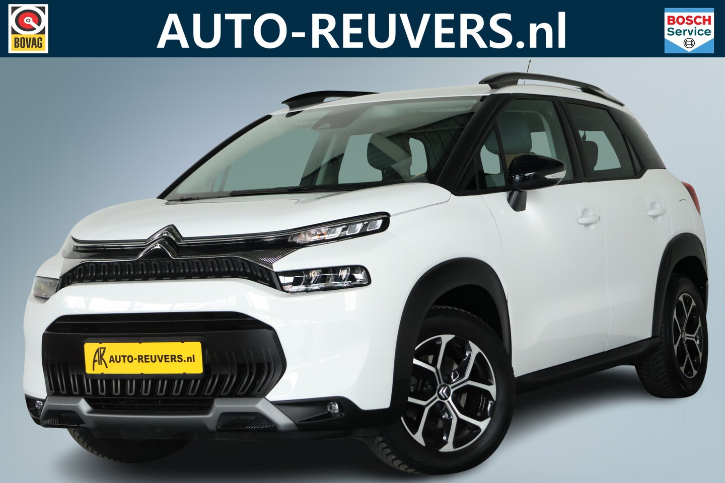 Citroën C3 Aircross - 1.2 PureTech Shine / Automaat / Carplay / Cruise control / Allseason banden / Half Leder - AutoWereld.nl