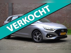Hyundai i30 - 1.0 T-GDi MHEV Comfort Smart, Nav, Climat-en Cruisecontrol, Lichtmetalen Velgen, Ned. Auto