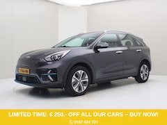 Kia e-Niro - DynamicLine 64kWh 204pk 100% SoH [ 3-FASE+ACC+LANE+KEYLESS+CARPLAY+STOELVERWARMING+CAMERA