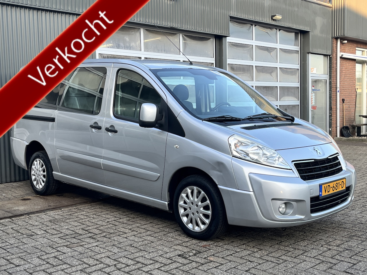 Peugeot Expert - 229 2.0 HDI L2H1 DC MARGE BTW VRIJ!! Airco Cruise controle Parkeersensoren achter 6-Persoo - AutoWereld.nl
