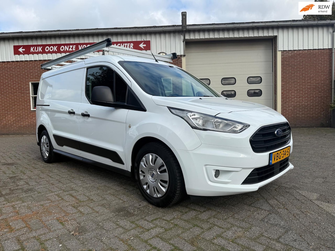 Ford Transit Connect - 1.5 EcoBlue L2 Trend 3-zits airco imperiaal - AutoWereld.nl