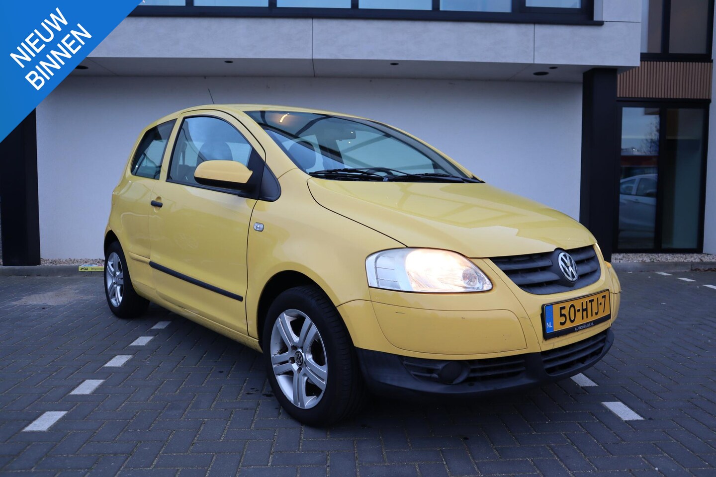 Volkswagen Fox - 1.2 TRENDLINE RIJDT TOP|APK TOT 02-09-2026! - AutoWereld.nl