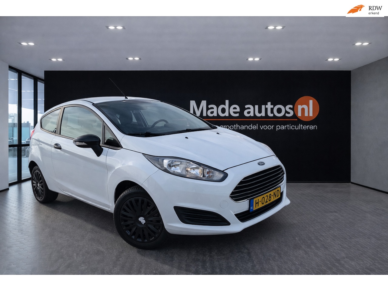 Ford Fiesta - 1.0 style / 2014 airco 150.000 - AutoWereld.nl