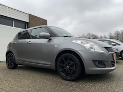 Suzuki Swift - 1.2 Exclusive 5DR Airco Cruise Control LM Velgen Keyless
