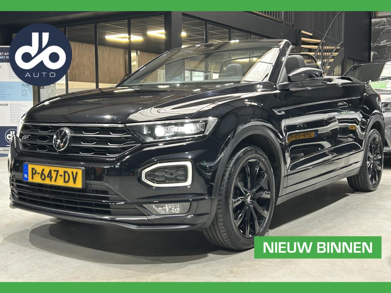 Volkswagen T-Roc Cabrio - 1.5 TSI 150pk DSG AUTOM. R-Line DIGI DASB. I LED I 18-INCH LMV - AutoWereld.nl