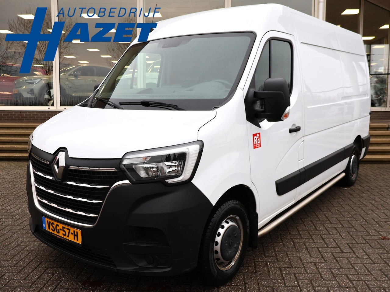 Renault Master - T35 2.3 dCi 150 L2H2 150 PK ENERGY COMFORT + DAB | CARPLAY | CAMERA | TREKHAAK 2500 KG - AutoWereld.nl