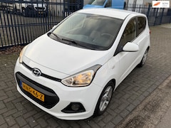 Hyundai i10 - 1.0i i-Motion