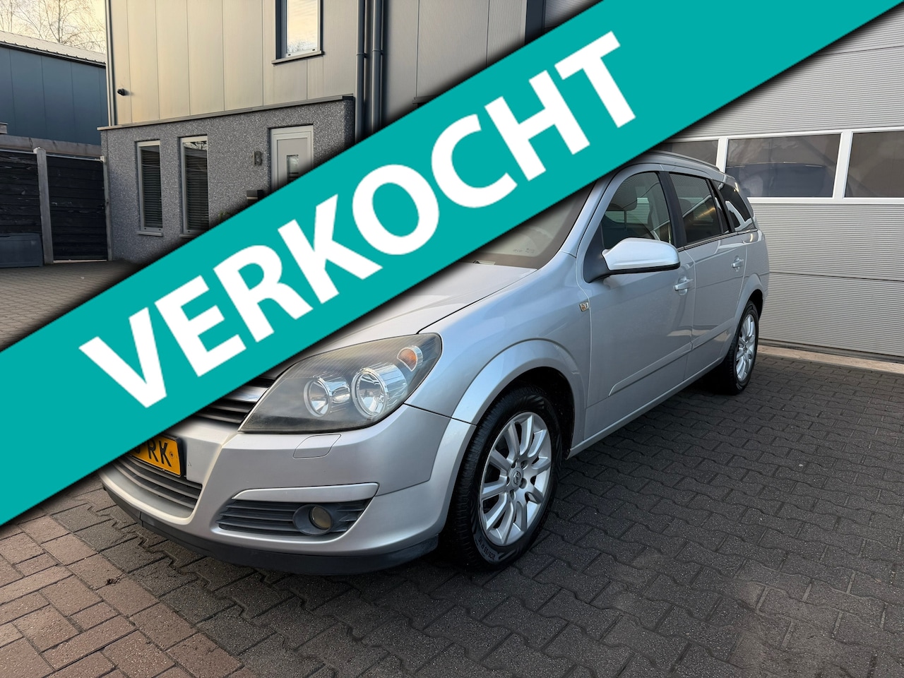Opel Astra Wagon - 1.8 Temptation 5Drs|Automaat|Airco|Cruise controle - AutoWereld.nl