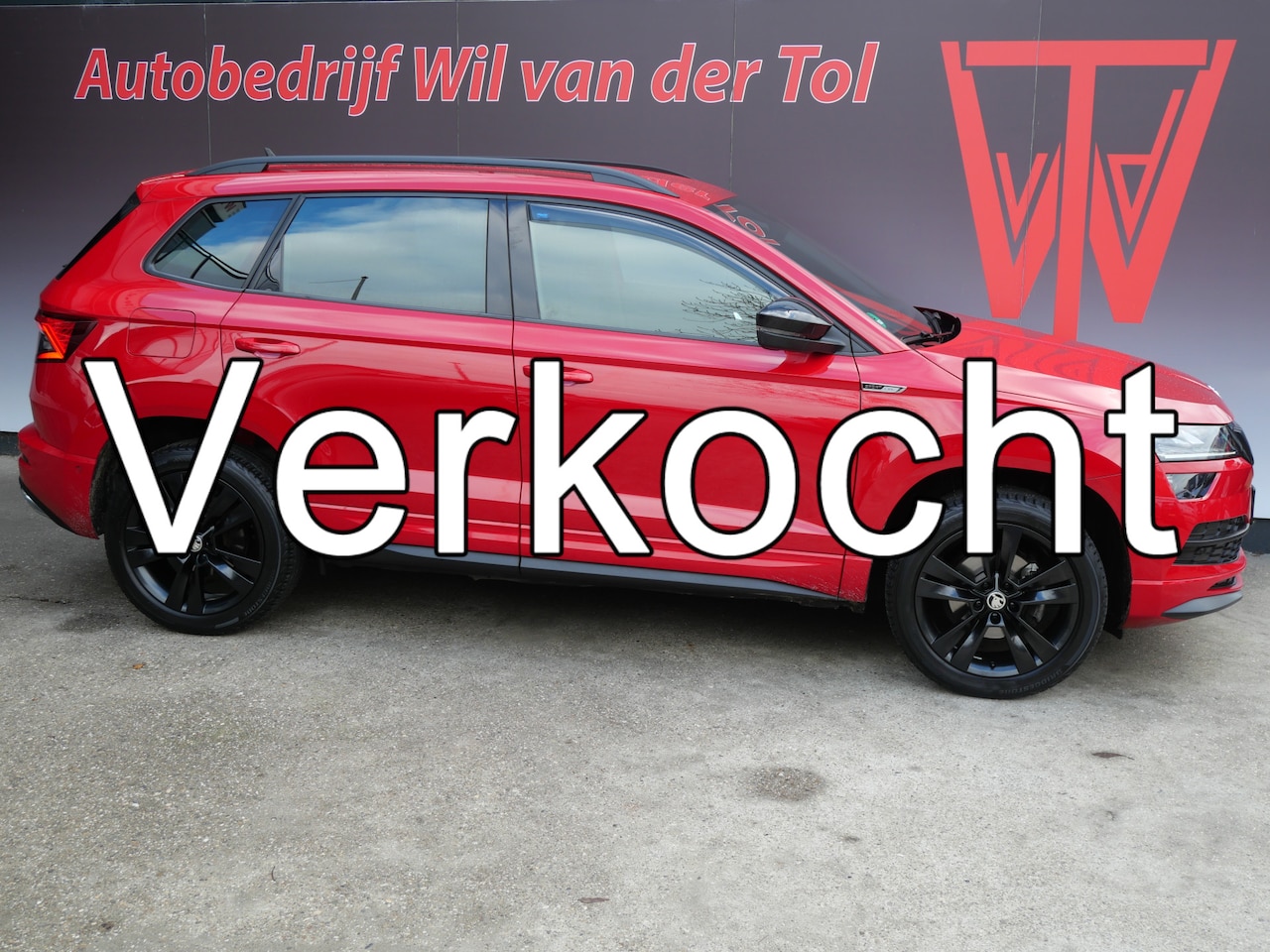 Skoda Karoq - 1.5 TSI ACT SPORTLINE | AUTOMAAT | A.C.C | VIRTUAL | TREKHAAK | 1e EIG | DEALER O-H!! - AutoWereld.nl