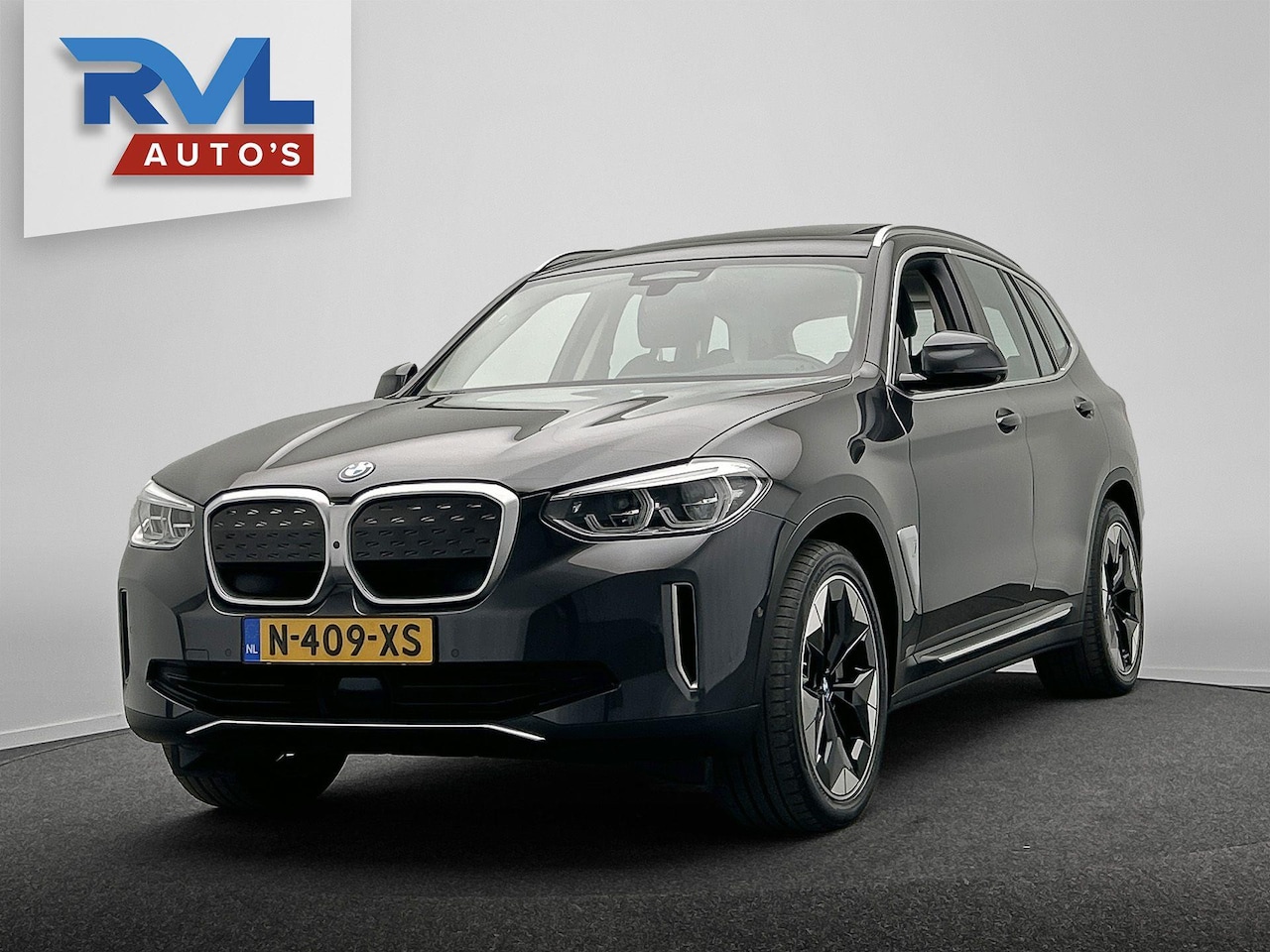 BMW iX3 - High Executive 80 kWh | Pano/Dak | Harman/Kardon | Trekhaak | Head/Up | Camera - AutoWereld.nl