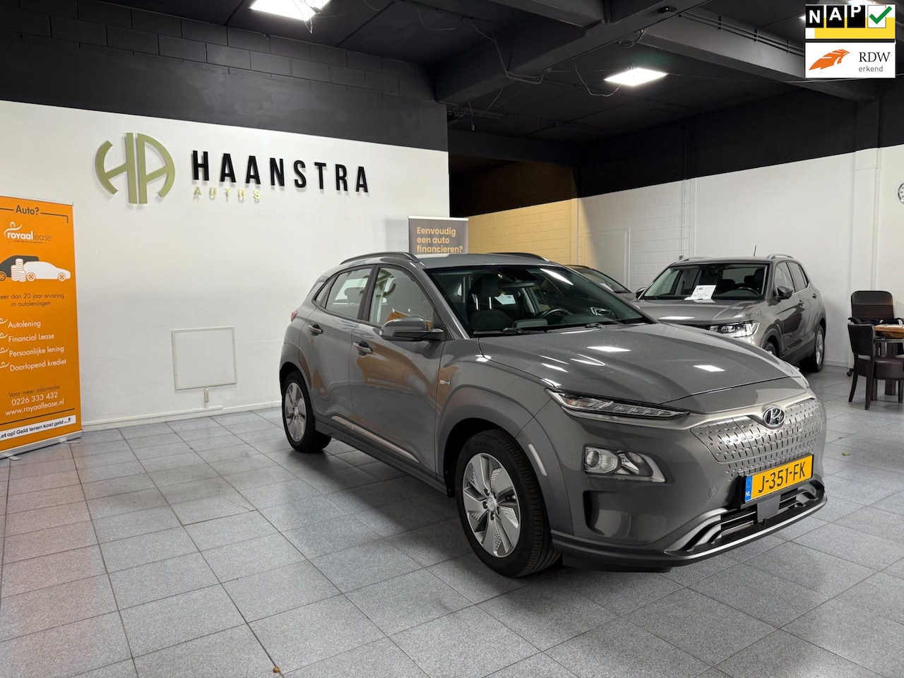Hyundai Kona Electric - EV Comfort 39 kWh 50152 KM 1e Eig , Apple-Carplay NL Auto! NAP - AutoWereld.nl