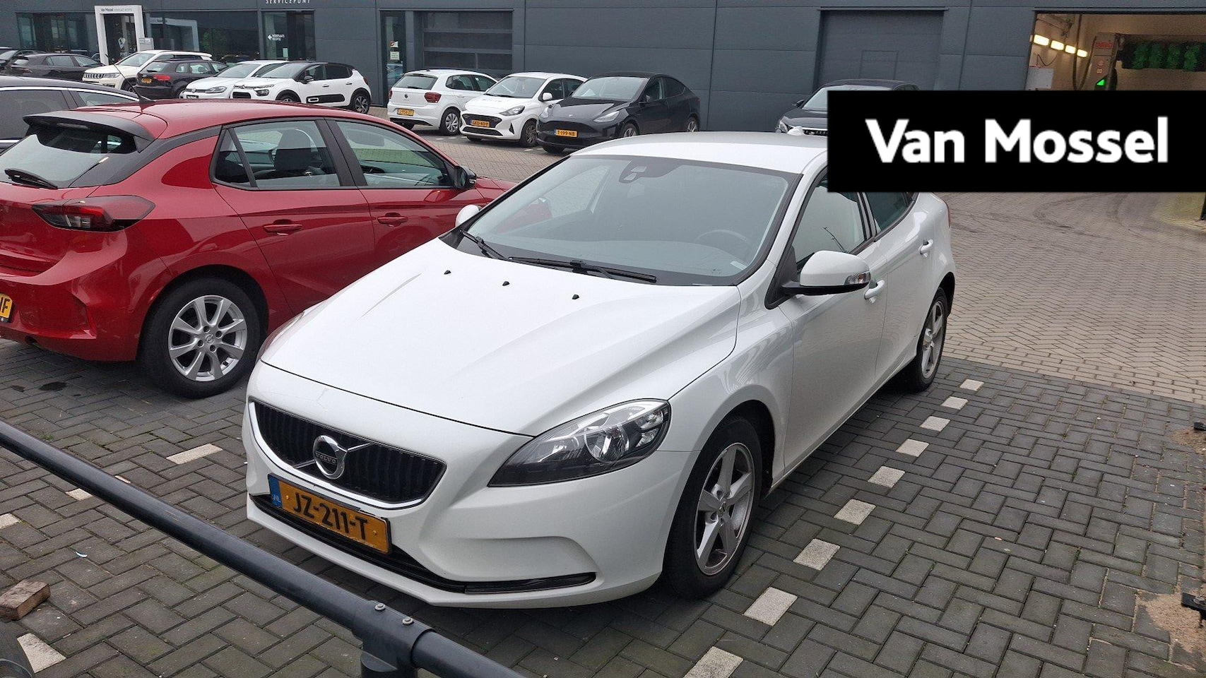 Volvo V40 - 2.0 T2 Nordic 2.0 T2 Nordic - AutoWereld.nl