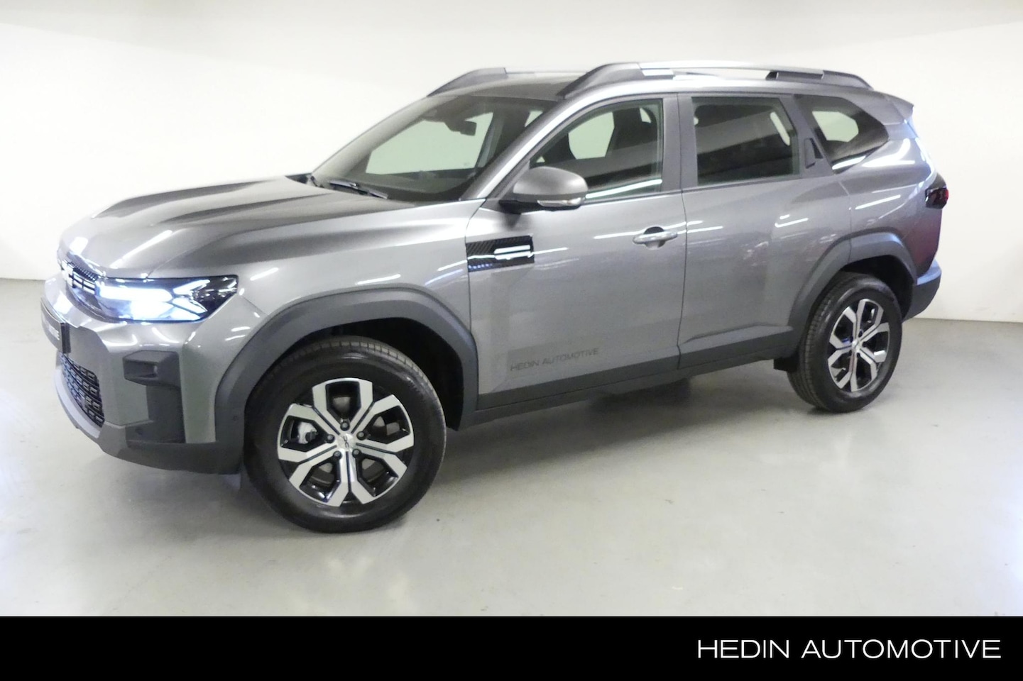 Dacia Bigster - 1.8 Hybrid 155 Expression | pack assist | media nav - AutoWereld.nl