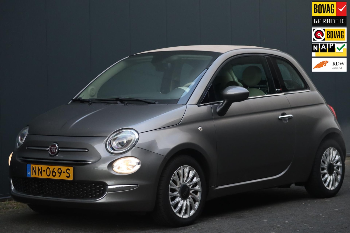 Fiat 500 C - 0.9 TwinAir Turbo Lounge | PDC | ORIG. NL - AutoWereld.nl