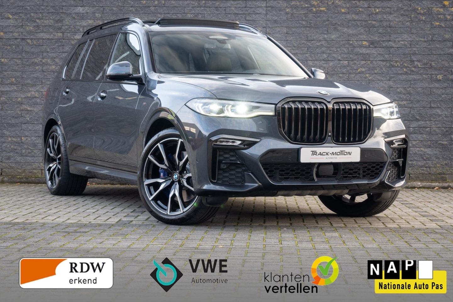 BMW X7 - XDrive40i High Executive M Pakket Grey - AutoWereld.nl