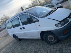 Mitsubishi L 400 - 2.5