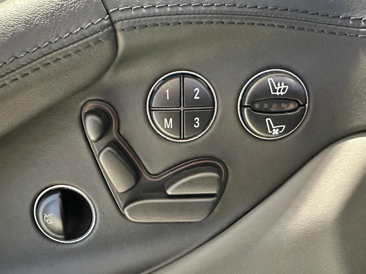 Mercedes-Benz SL-klasse Cabrio - 350 | Volledige onderhoudshistorie