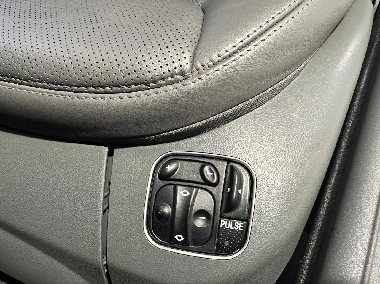 Mercedes-Benz SL-klasse Cabrio - 350 | Volledige onderhoudshistorie