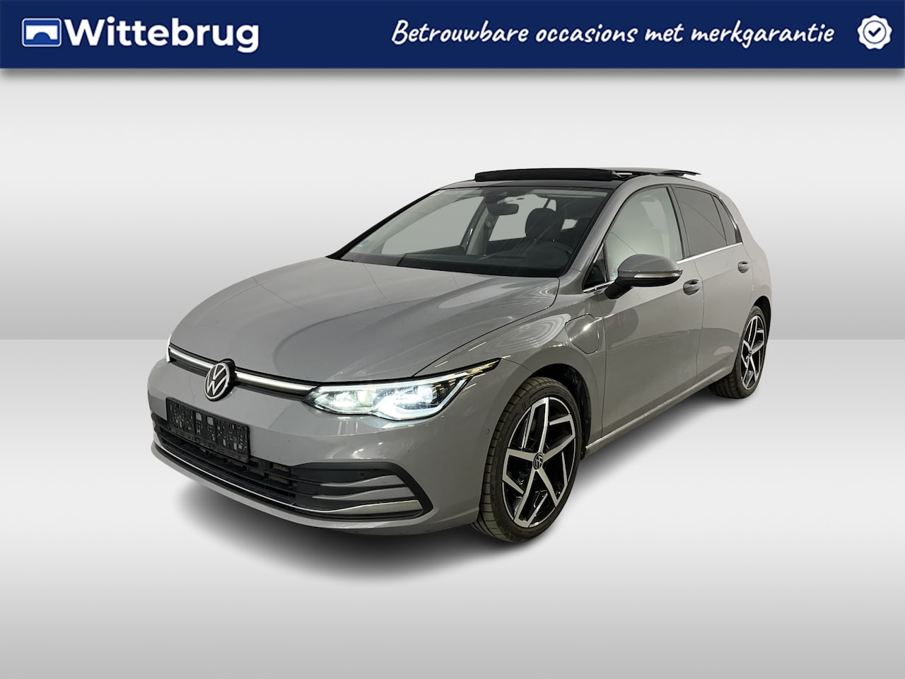 Volkswagen Golf - 1.4 eHybrid Style / AUTOMAAT/ PANO/ IQ LIGHT/ HEAD-UP DISPLAY/ KEYLESS/ ELEKTR. STOEL/ DIG - AutoWereld.nl