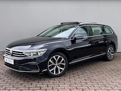 Volkswagen Passat Variant - 1.4 PHEV GTE | SOH 96% | Highline | Panoramadak | Adap. Cruise |