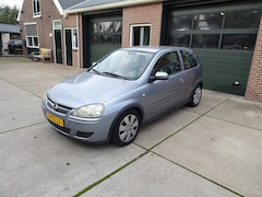 Opel Corsa - 1.2-16V Silverline