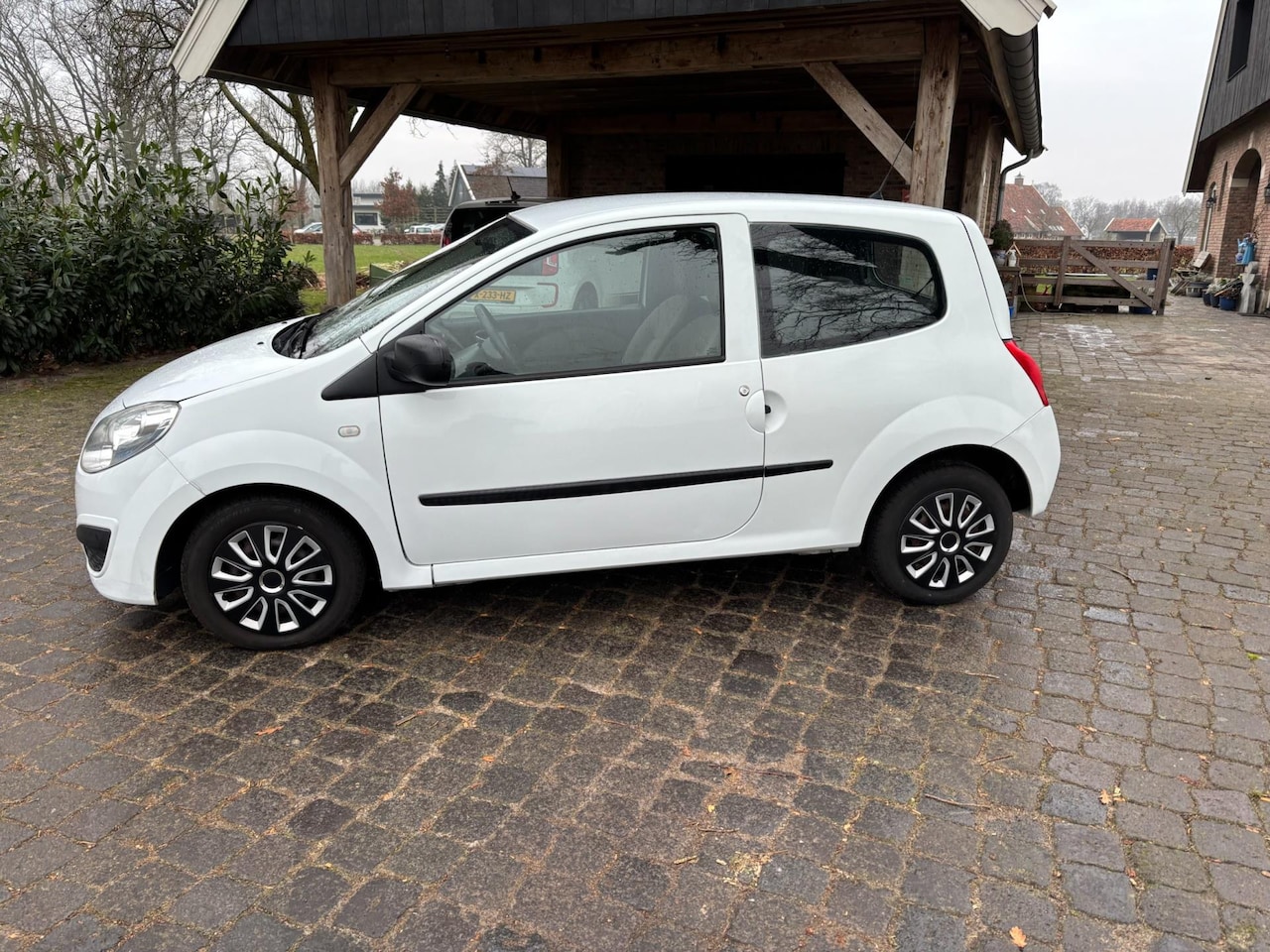 Renault Twingo - 1.2-16V Authentique 1.2-16V Authentique - AutoWereld.nl