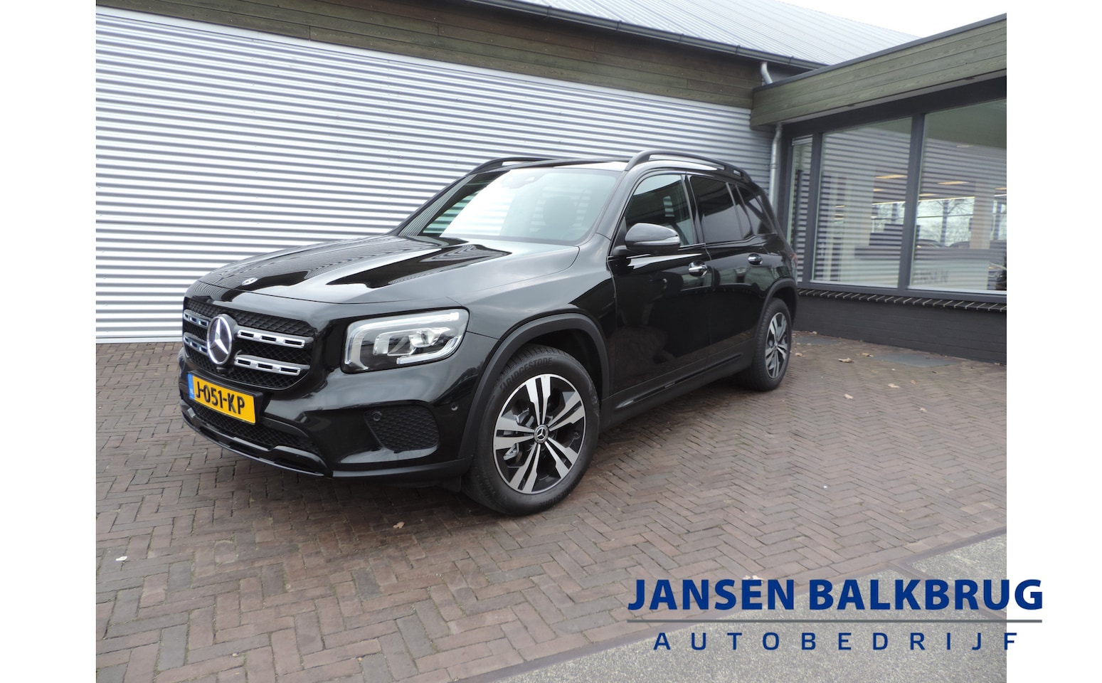 Mercedes-Benz GLB - 200 Premium 7p. vol vol PANORAMADAK night pakket - AutoWereld.nl