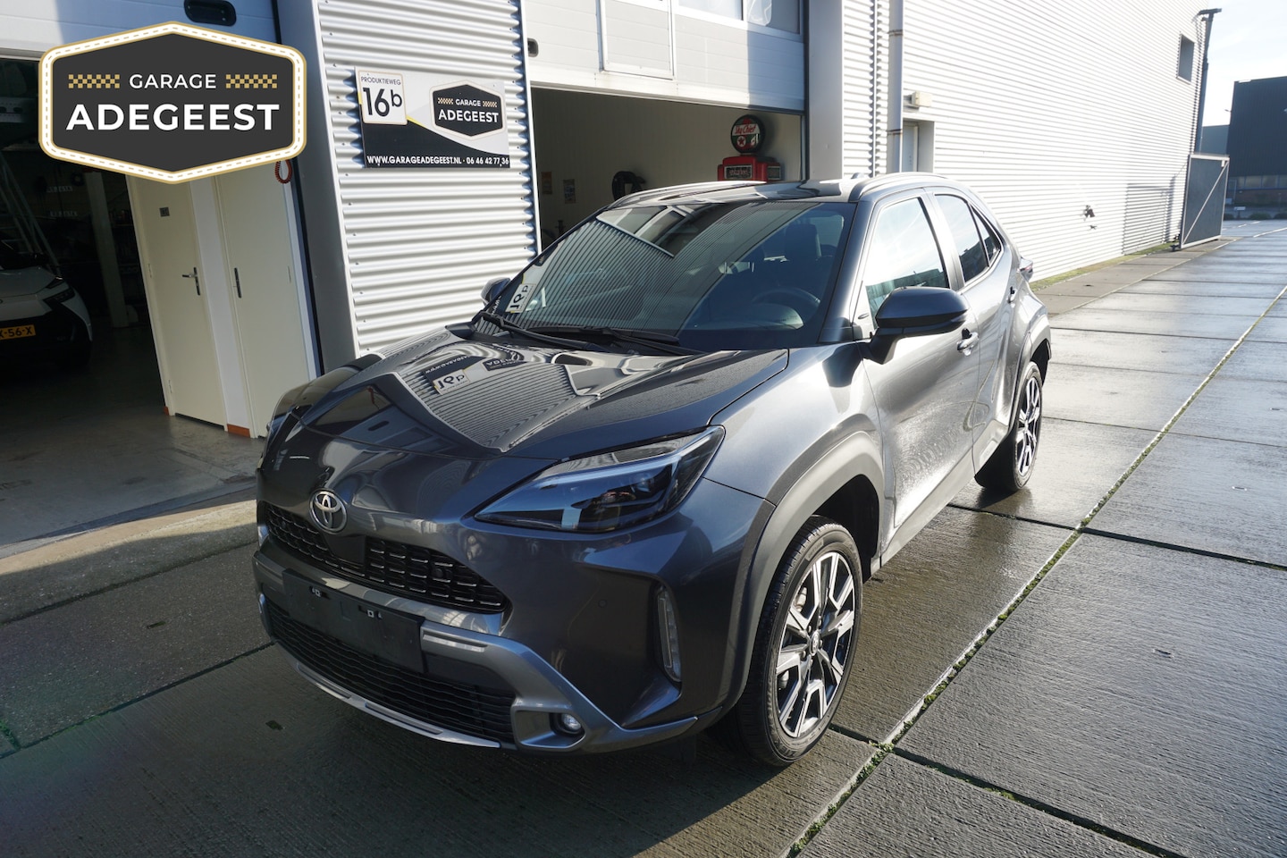 Toyota Yaris Cross - 1.5 Hybrid 130 Executive |Navi|Carplay|PDC V+A|Dodehoek|Stoel en stuurverw.|Camera| - AutoWereld.nl