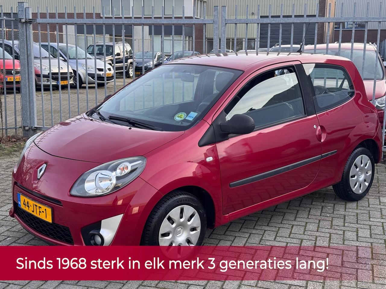 Renault Twingo - 1.2 Dynamique Sport! NL AUTO NAP! Airco l 2e eigenaar! DEALER OH l TOPSTAAT l LUXE UITVOER - AutoWereld.nl