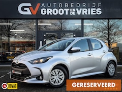 Toyota Yaris - 1.5 Hybrid Active Stoel/stuurverwarming|Camera|CarPlay