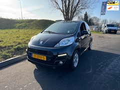 Peugeot 107 - 1.0 Black & Silver LM Velgen, Airco