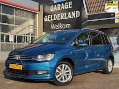 Volkswagen Touran - 1.2 TSI Comfortline | Navi | Cruise | Trekhaak | Climate | Pdc | Iso | Full-option