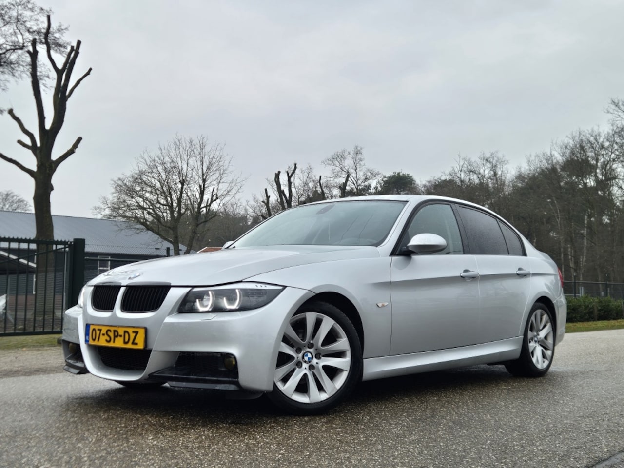 BMW 3-serie - 318i High Executive 318i High Executive, M-pakket, Automaat! - AutoWereld.nl
