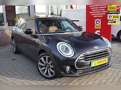 MINI Clubman - 1.5 Cooper Richmond Park Edition / Pano / Leder / Carplay / Camera / HK / Dealer onderhoud