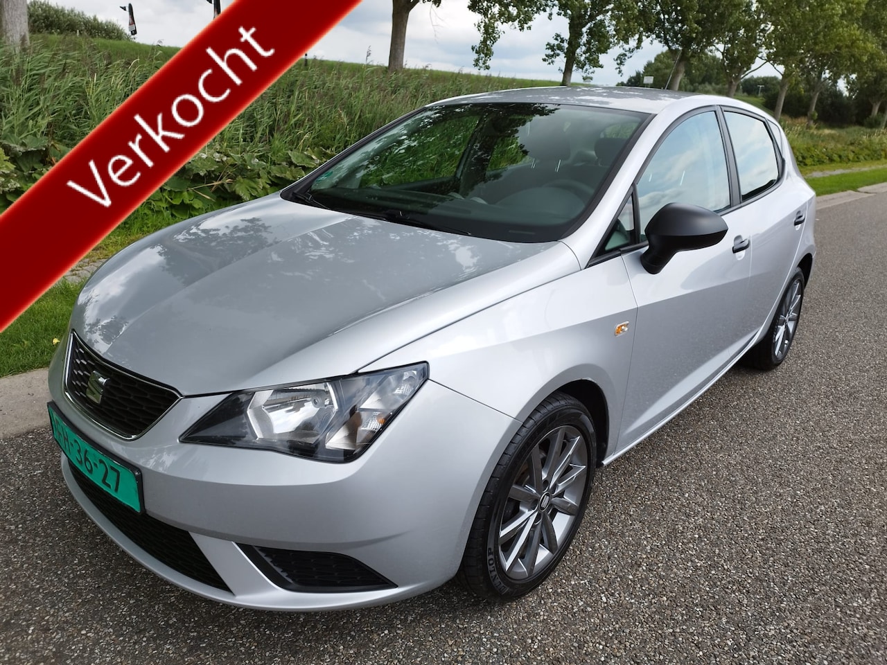 SEAT Ibiza - 1.0 MPI ** 5 DRS ** 94.388 KM ** Airco ** Bluetooth ** Carplay ** - AutoWereld.nl