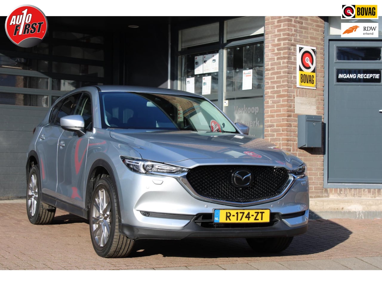 Mazda CX-5 - 2.0 SkyActiv-G 165 Signature / 360 / Trekhaak // Leer // Carplay // Camera - AutoWereld.nl